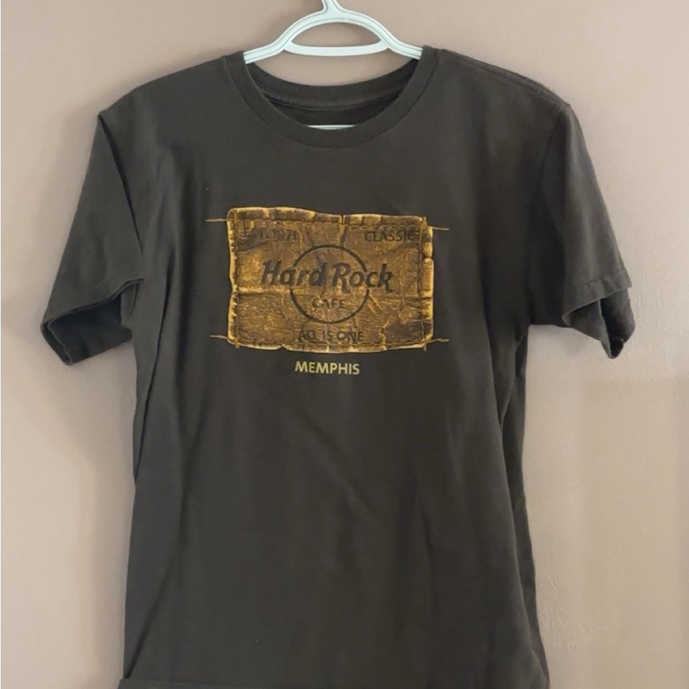 Hard Rock Cafe Memphis Tee in Black and Gold